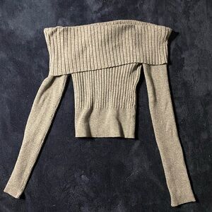 Ardene Off-Shoulder Ribbed Sweater grey cropped